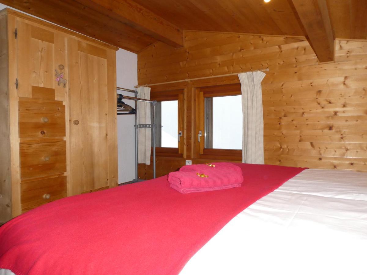 Central Hostel Chatel Luaran gambar