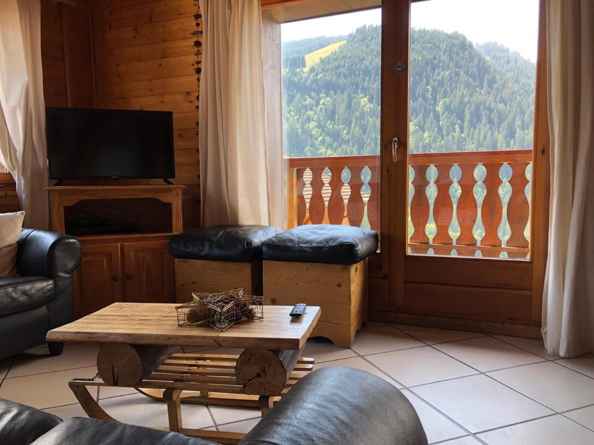 Central Hostel Chatel Luaran gambar