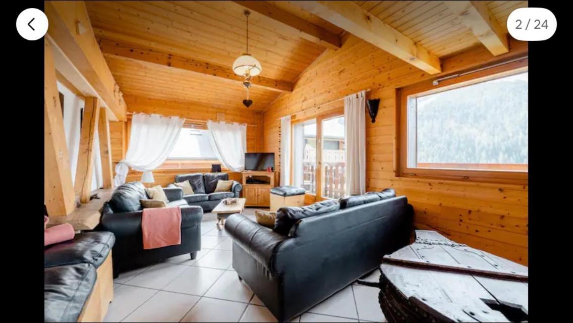 Central Hostel Chatel Luaran gambar