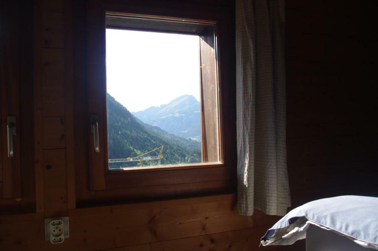 Central Hostel Chatel Luaran gambar